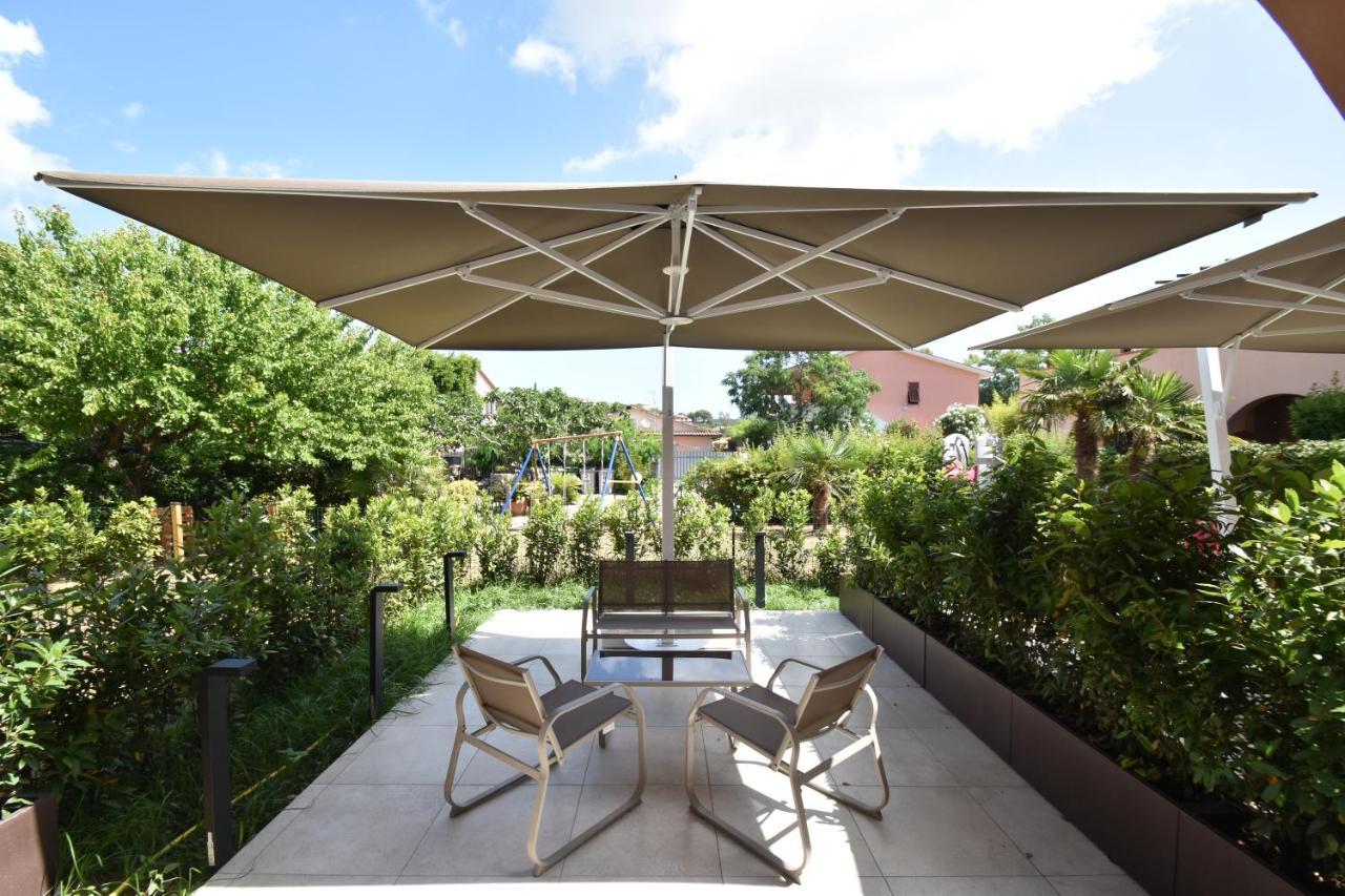 Apartment Villaggio Eden - Clima, Parcheggio E Spazio Esterno Privato Marina di Campo
