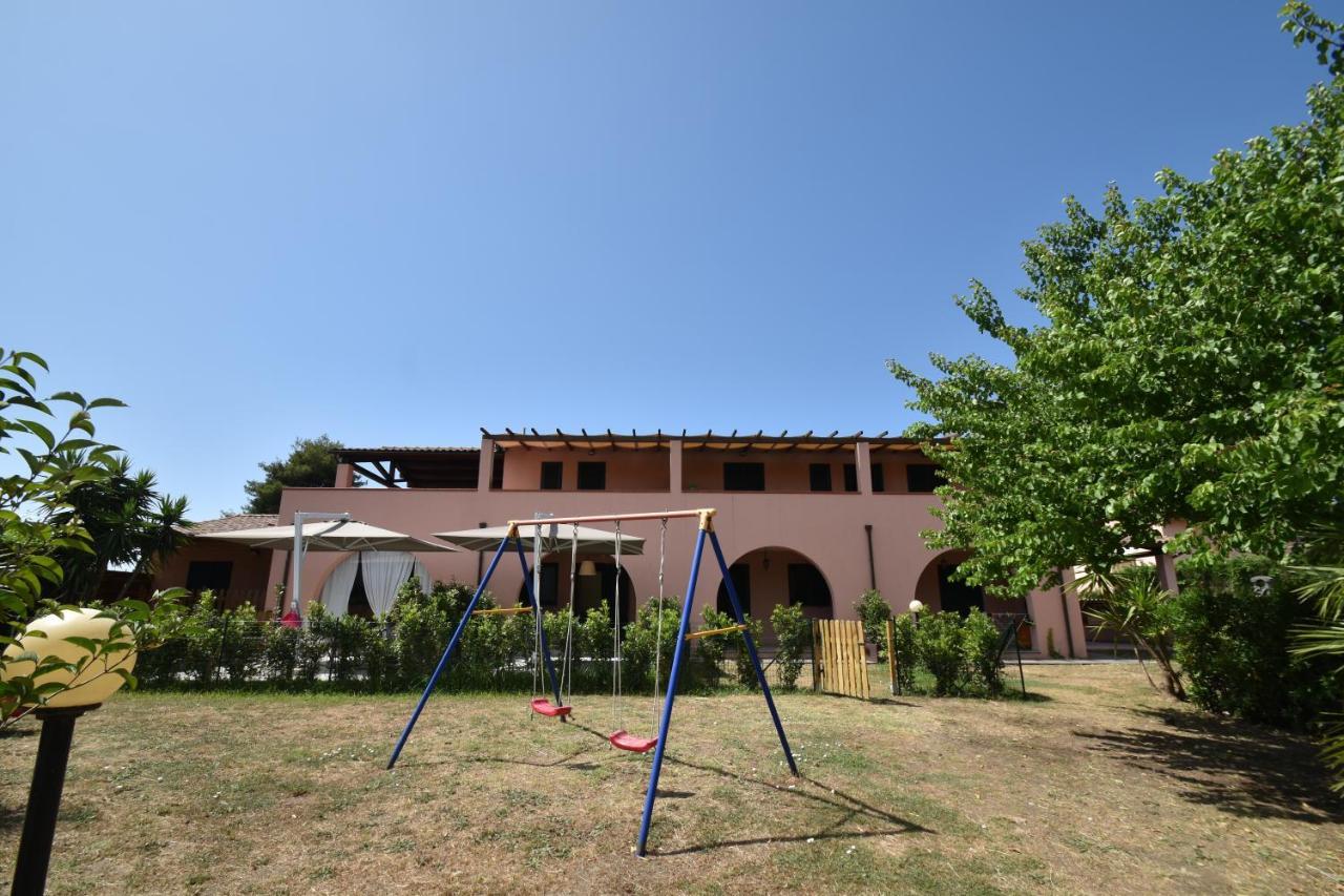 Apartment Villaggio Eden - Clima, Parcheggio E Spazio Esterno Privato Marina di Campo