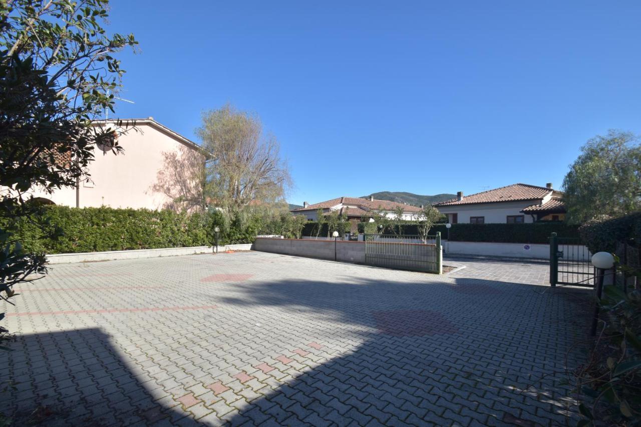 Villaggio Eden - Clima, Parcheggio E Spazio Esterno Privato Apartment Marina di Campo