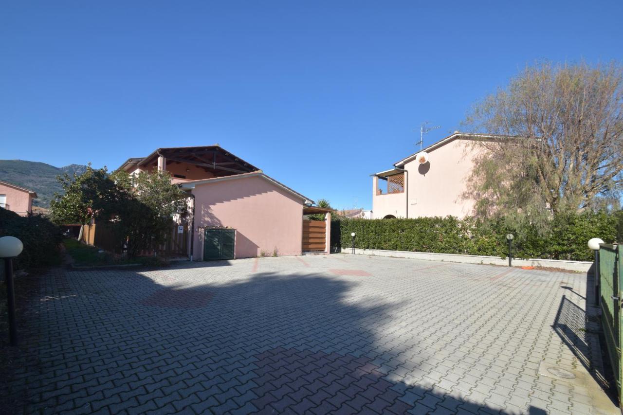 Villaggio Eden - Clima, Parcheggio E Spazio Esterno Privato * Marina di Campo