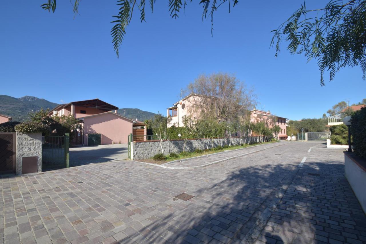 Villaggio Eden - Clima, Parcheggio E Spazio Esterno Privato Marina di Campo